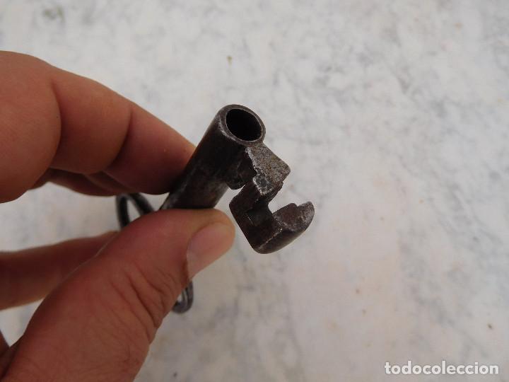 Antig&uuml;edades: Llave g&oacute;tica del siglo XVI - Foto 4