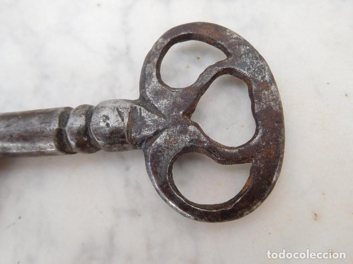 Antig&uuml;edades: Llave g&oacute;tica del siglo XVI - Foto 7
