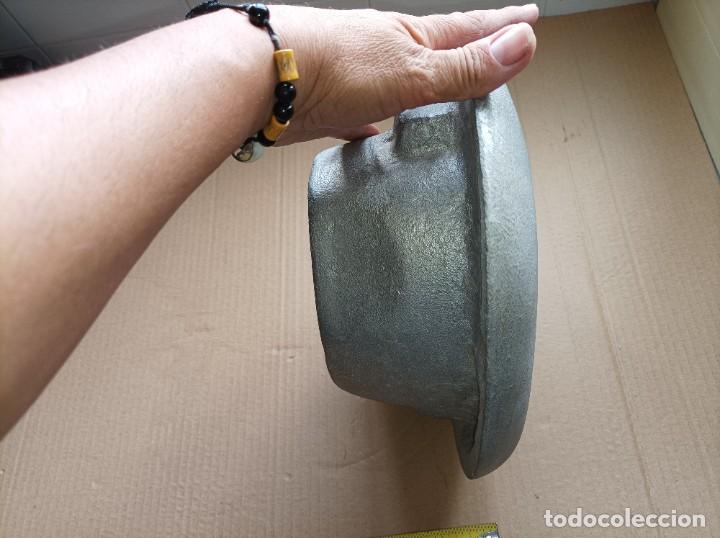 Antig&uuml;edades: Horma molde de antiguo sombrero - Foto 2