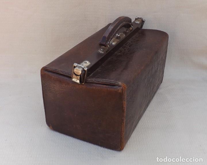 Antig&uuml;edades: ANTIGUO MALET&Iacute;N DE M&Eacute;DICO - Foto 4