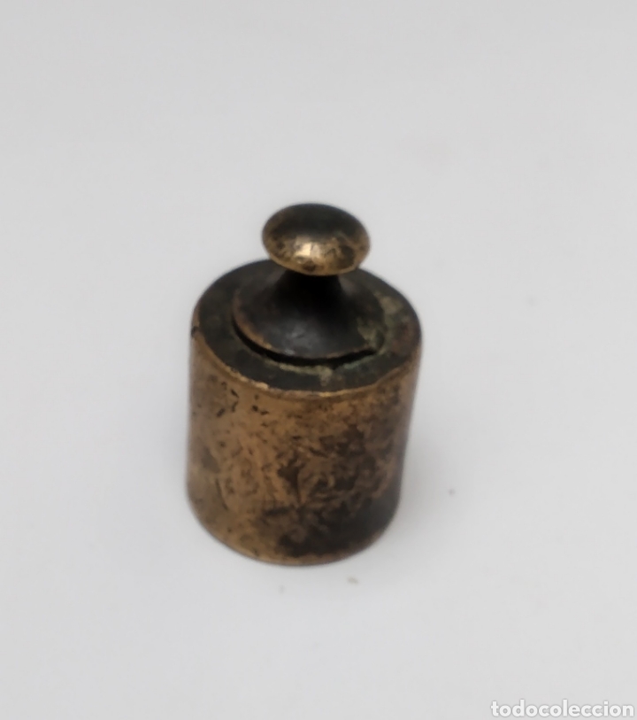 Antig&uuml;edades: Peso de bronce de 100 g. - Foto 1