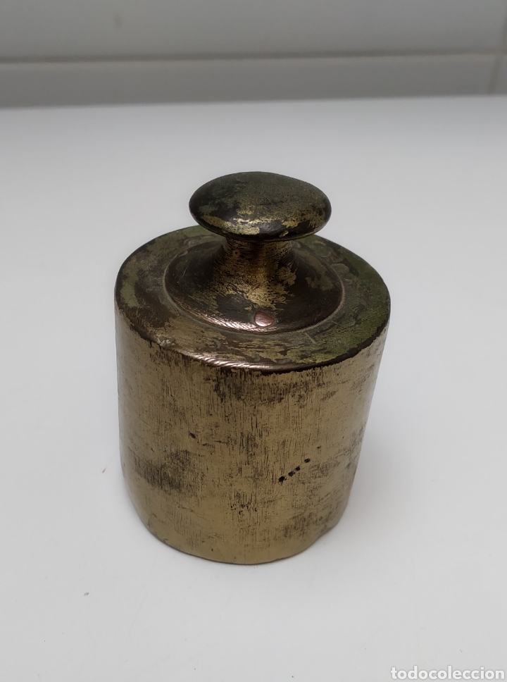 Antig&uuml;edades: Peso de bronce 1000g. - Foto 1
