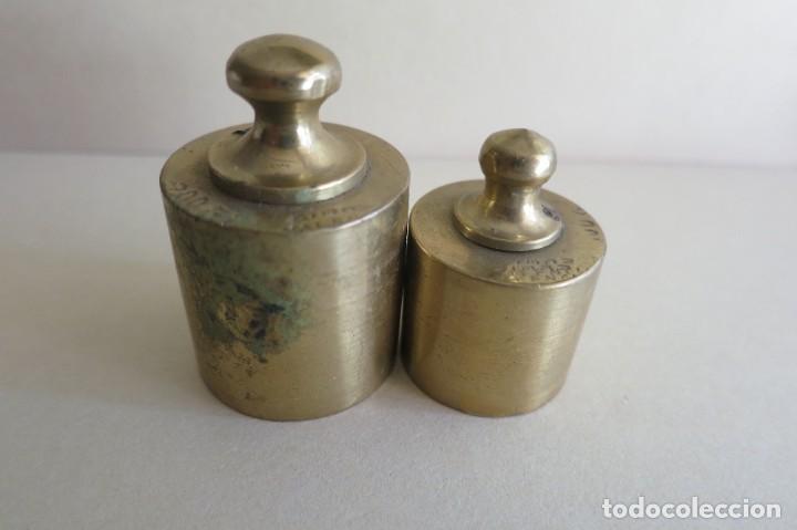 Antig&uuml;edades: dos pesas de 100 y 200 gramos Cimas Valencia - Foto 2