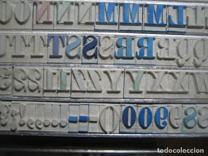 Antig&uuml;edades: imprenta - abecedario letras de goma - ref X3 - Foto 10