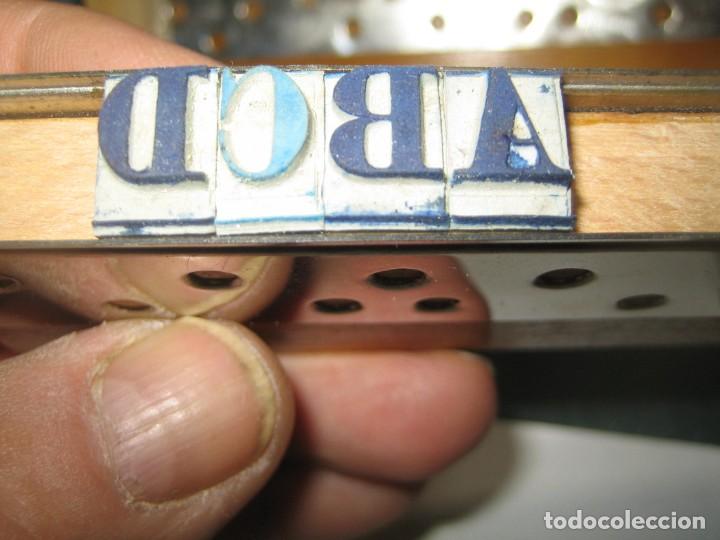 Antig&uuml;edades: imprenta - abecedario letras de goma - ref X3 - Foto 13