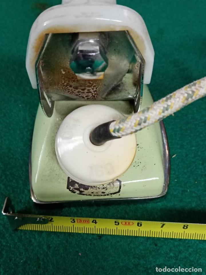 Antig&uuml;edades: MINI PLANCHA ELECTRICA ECAS - Foto 3