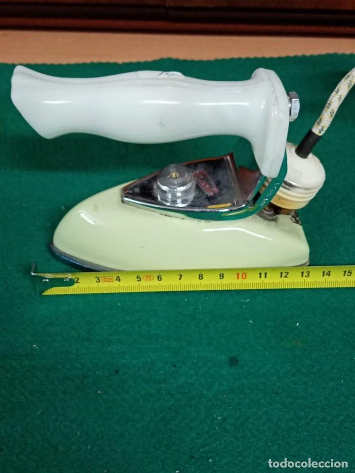 Antig&uuml;edades: MINI PLANCHA ELECTRICA ECAS - Foto 5