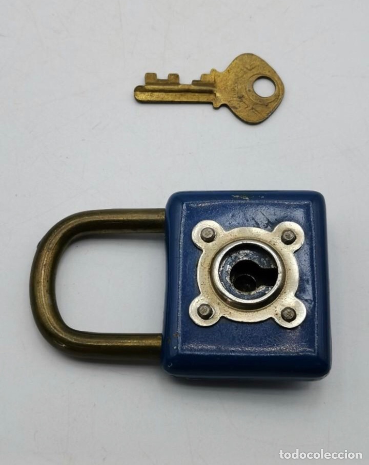 Antigüedades: Antiguo candado con llave 7 cm hierro azul - Foto 9 - 298303083