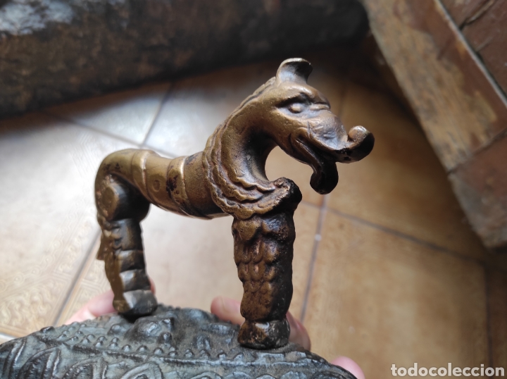 Antig&uuml;edades: Antigua Plancha Zoomorfa de Bronce y Hierro - Foto 11