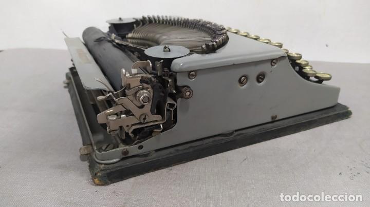 Antigüedades: máquina de escribir Remington años 20. Muy buen estado - Foto 7 - 298983093