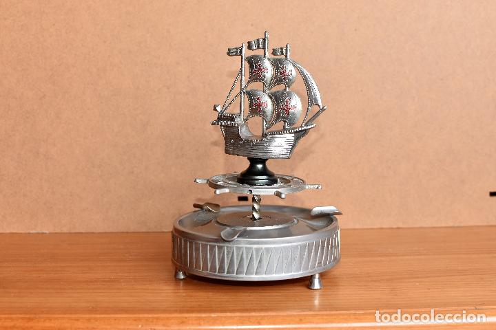 Antig&uuml;edades: CENICERO CON CAJA DE MUSICA FUNCIONANDO - Foto 4