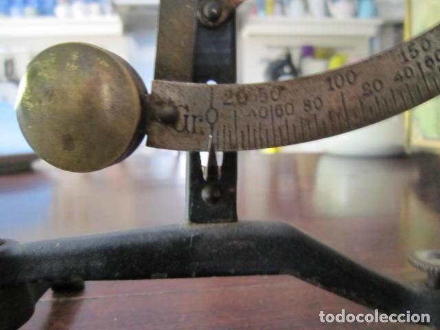 Antig&uuml;edades: Balanza pesa cartas - Foto 2