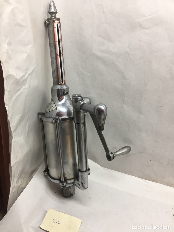Antig&uuml;edades: Extractor de aceite - Foto 1