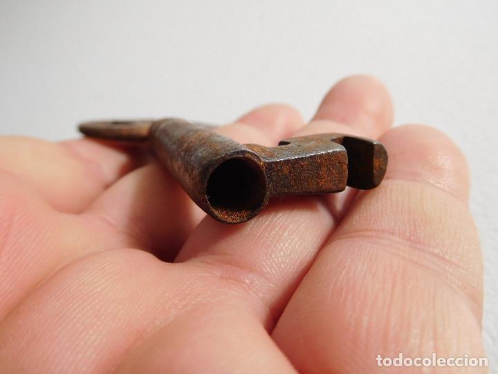 Antig&uuml;edades: Llave fojada gotica - Foto 7