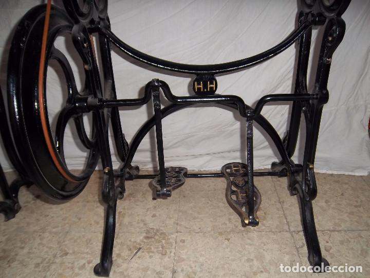 Antig&uuml;edades: FANTASTICA MAQUINA DE COSER HURTU - Foto 2