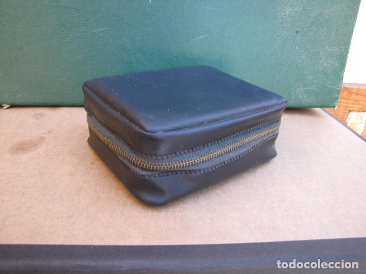 Antig&uuml;edades: 21.- Set loci&oacute;n afeitado. JMC. Estuche - Foto 2