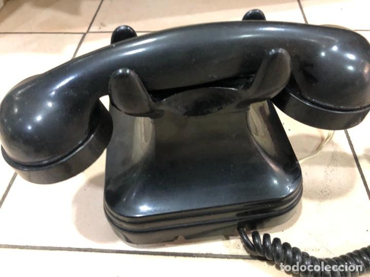 Tel&eacute;fonos: Tel&eacute;fono de mesa antiguo de baquelita - Foto 7
