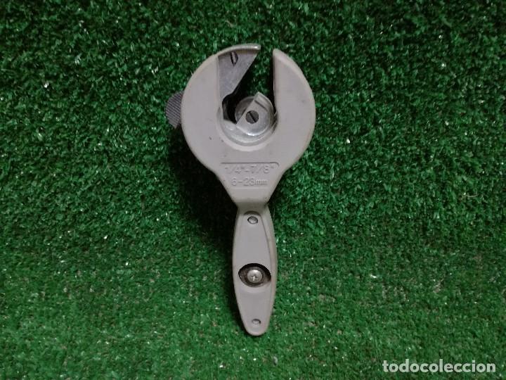 Antig&uuml;edades: CORTATUBOS - VAILLANT - HERRAMIENTA - Foto 2