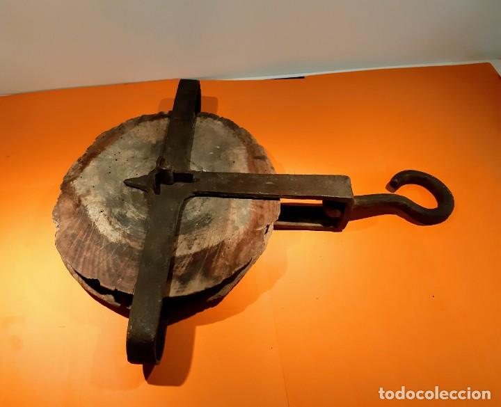 Antig&uuml;edades: Polea madera - Foto 2