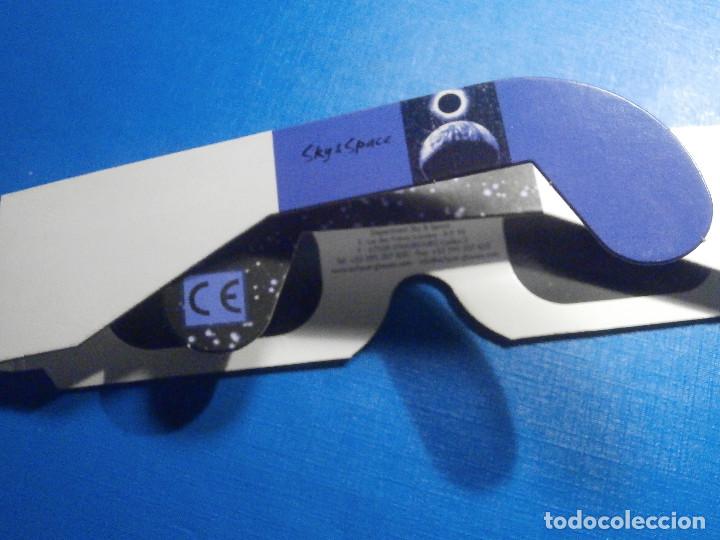 Antig&uuml;edades: Gafas para observar Eclipse - Sky & Space - Foto 2