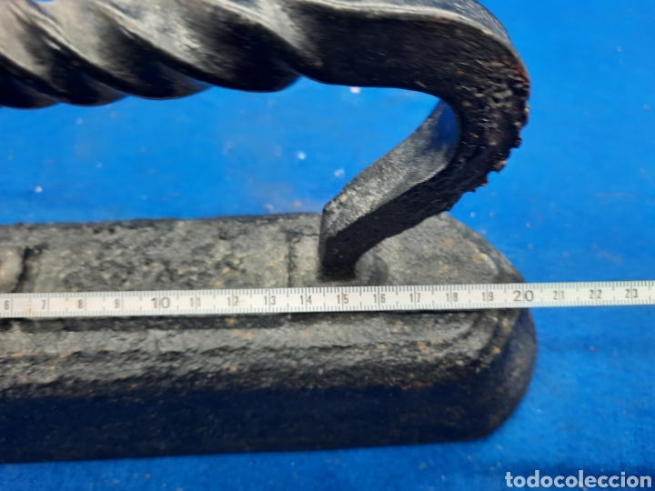 Antigüedades: Enorme plancha de hierro de casi 7 kilos - Foto 5 - 304712823