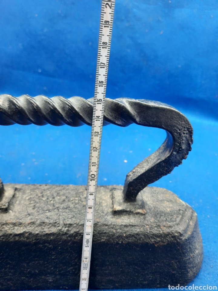 Antigüedades: Enorme plancha de hierro de casi 7 kilos - Foto 6 - 304712823