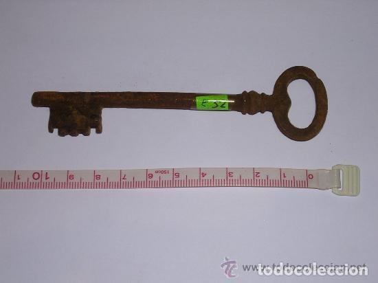 Antig&uuml;edades: ANTIGUA LLAVE DE HIERRO FORJADO - Foto 1