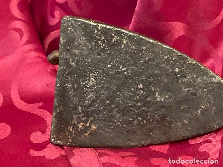 Antig&uuml;edades: Plancha antigua zoomorfa forma caballo - Foto 8