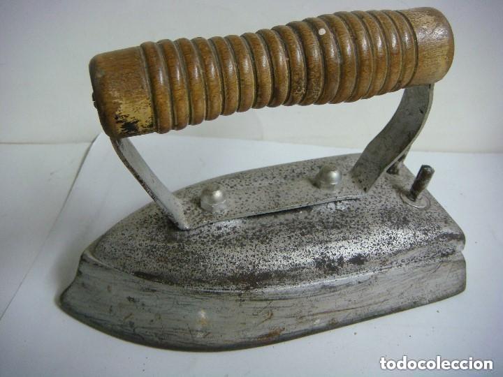 Antig&uuml;edades: PLANCHA ANTIGUA ELECTRICA-(&) - Foto 1
