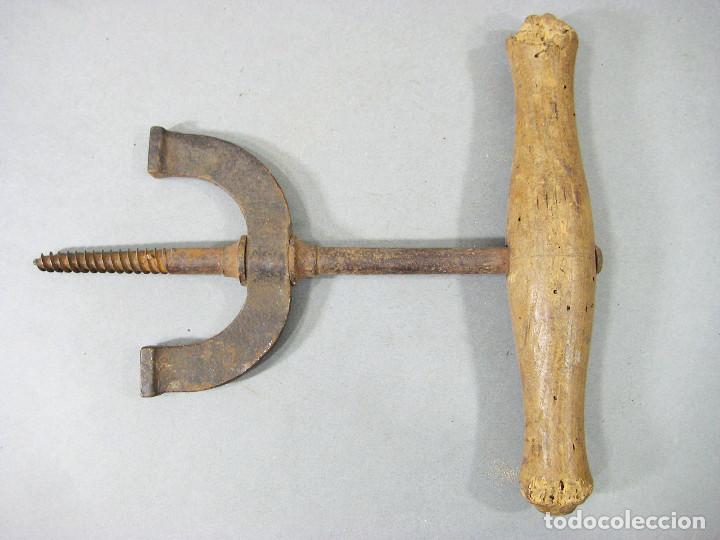 Antig&uuml;edades: ANTIGUO EXTRACTOR DE HIERRO - Foto 5