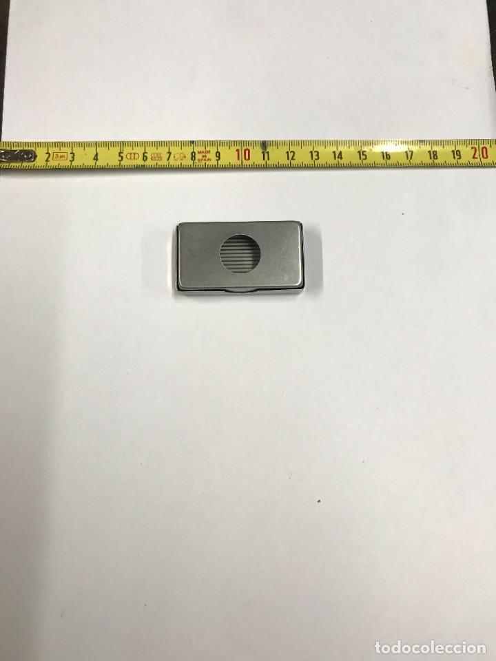 Antig&uuml;edades: Caja metal para hojas de afeitar. - Foto 2