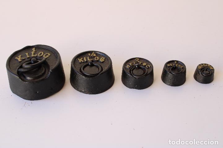 Antig&uuml;edades: juego de 5 pesas ponderales - Foto 1