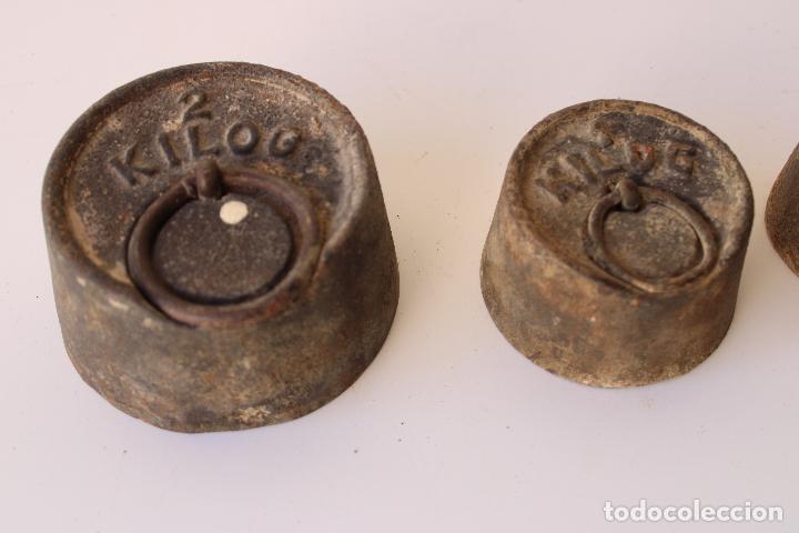 Antig&uuml;edades: juego de 4 pesas ponderales - Foto 2