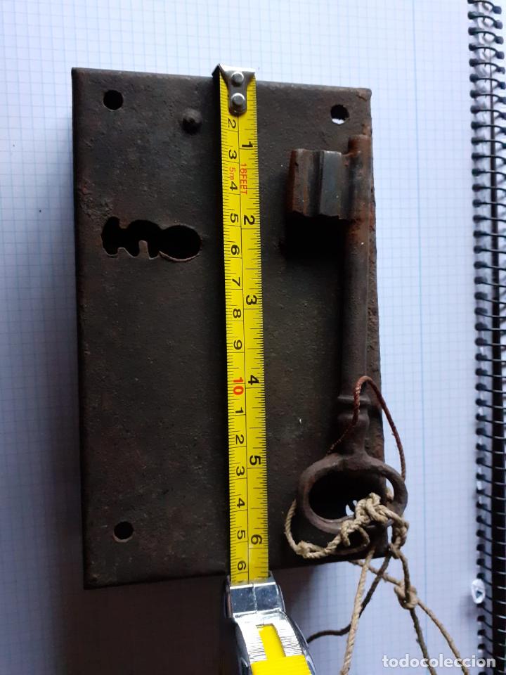 Antig&uuml;edades: CERRADURA ANTIGUA Y LLAVE - Foto 6