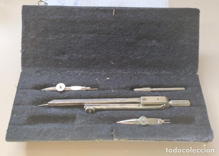 Antig&uuml;edades: CAJA ANTIGUA CON COMPAS - Foto 2