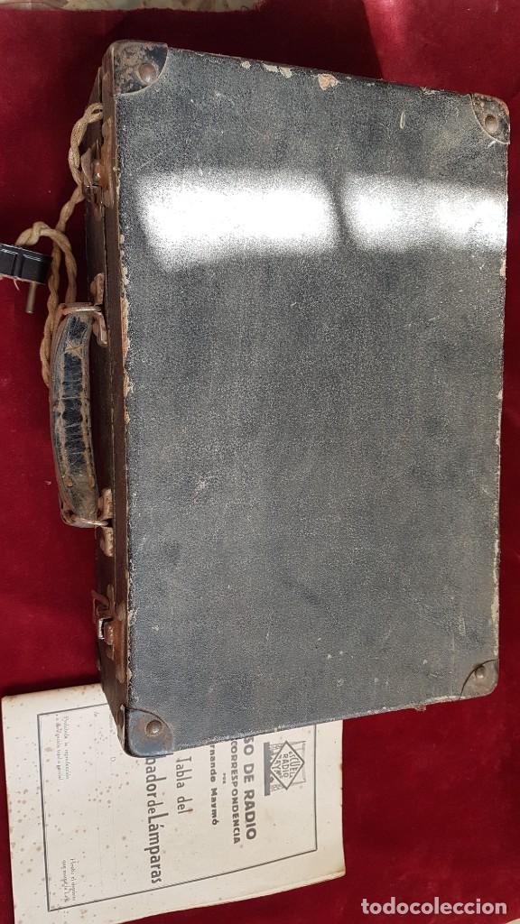 Antig&uuml;edades: Tabla comprobador de lamparas radio con manual - Foto 3