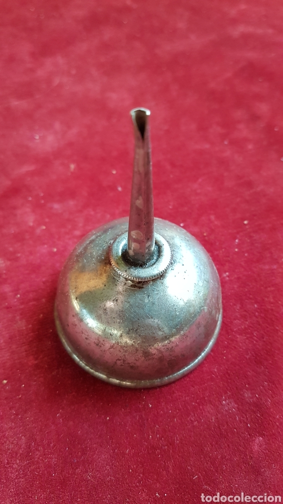 Antig&uuml;edades: Aceitera maquina coser - Foto 1