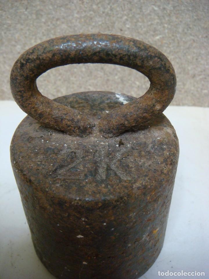 Antig&uuml;edades: PESA DE HIERRO DE 2 KILOS-(&) - Foto 2