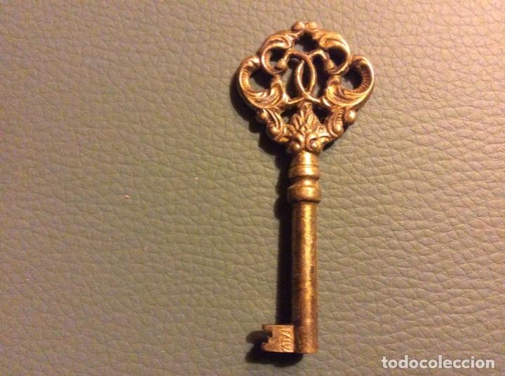 Antig&uuml;edades: Llave antigua 8cm - Foto 2