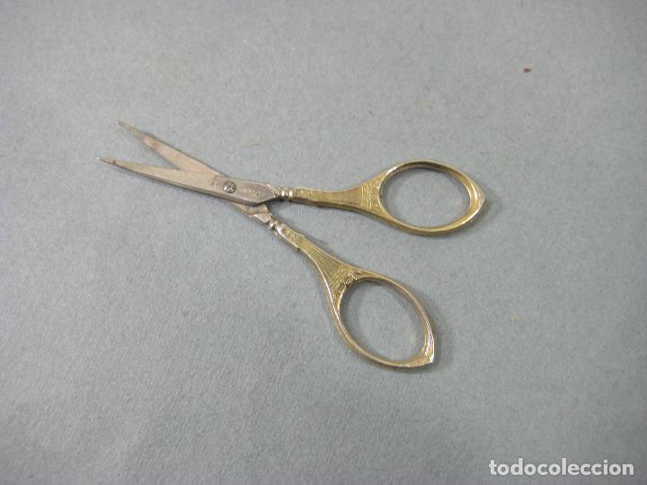 Antig&uuml;edades: PEQUE&Ntilde;AS TIJERAS DE COSTURERO SOLINGEN - Foto 1