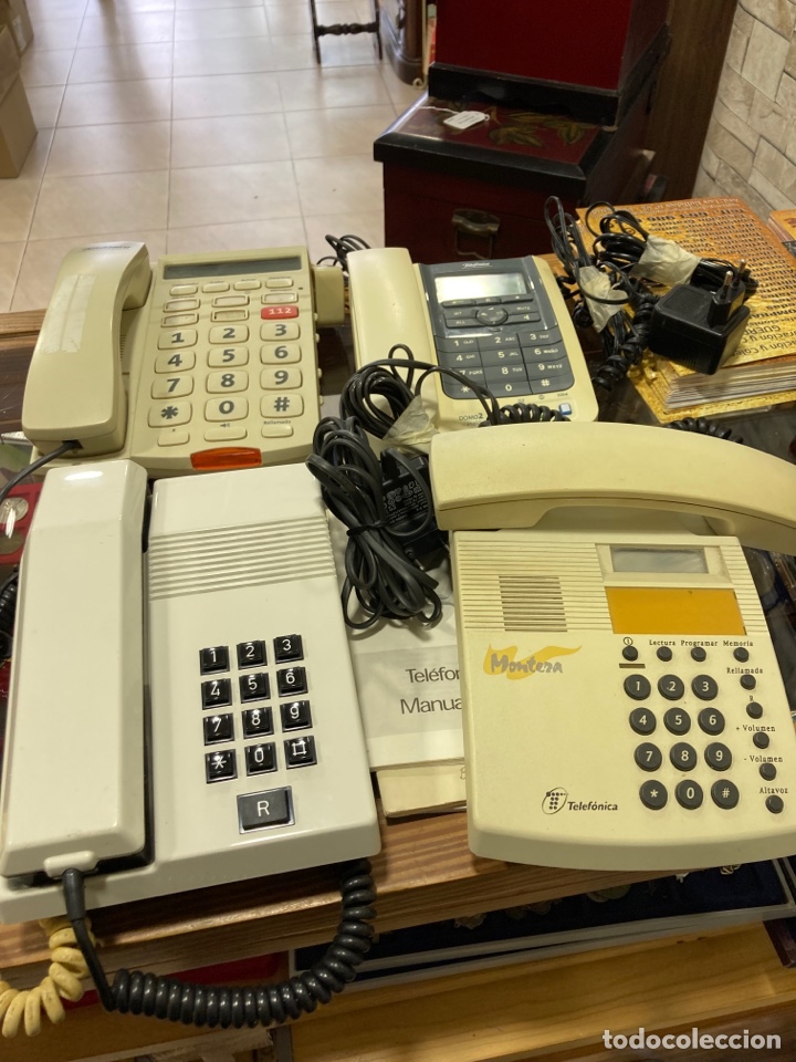 Tel&eacute;fonos: Lote de 4 tel&eacute;fonos de telef&oacute;nica - Foto 1