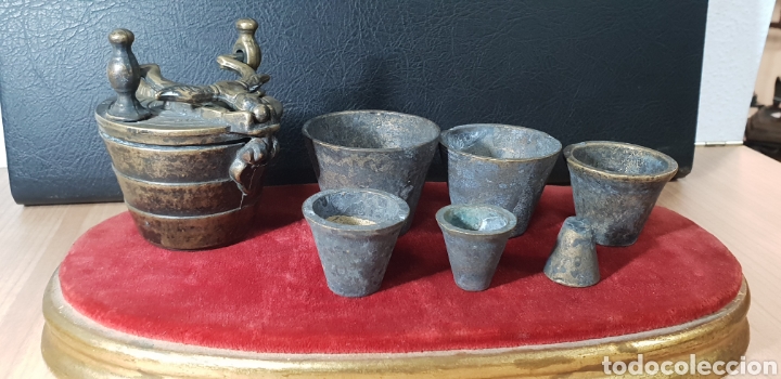 Antig&uuml;edades: PONDERAL DE VASOS ANIDADOS DE BRONCE - Foto 1