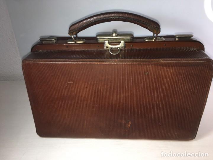 Antig&uuml;edades: ANTIGUO MALETIN DE PIEL DE MEDICO - Foto 5
