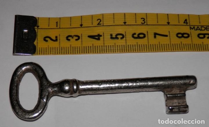 Antig&uuml;edades: LLAVE ANTIGUA EN HIERRO - Foto 1