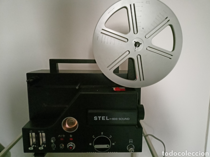 Antig&uuml;edades: Super 8 Proyector sonoro SU-200 - Foto 3