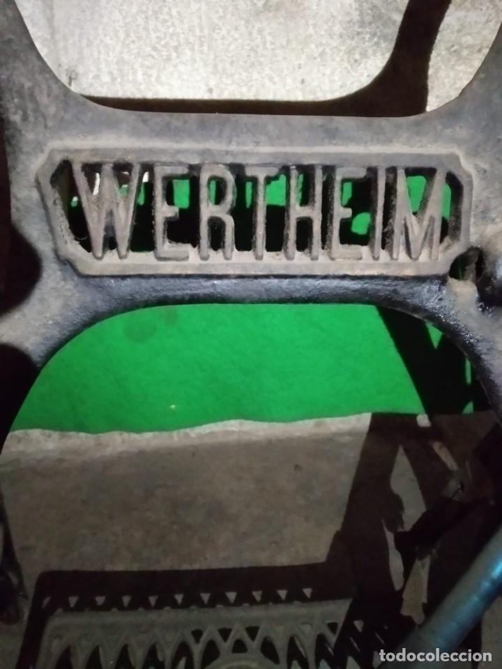 Antig&uuml;edades: Maquina coser Wertheim - Foto 2