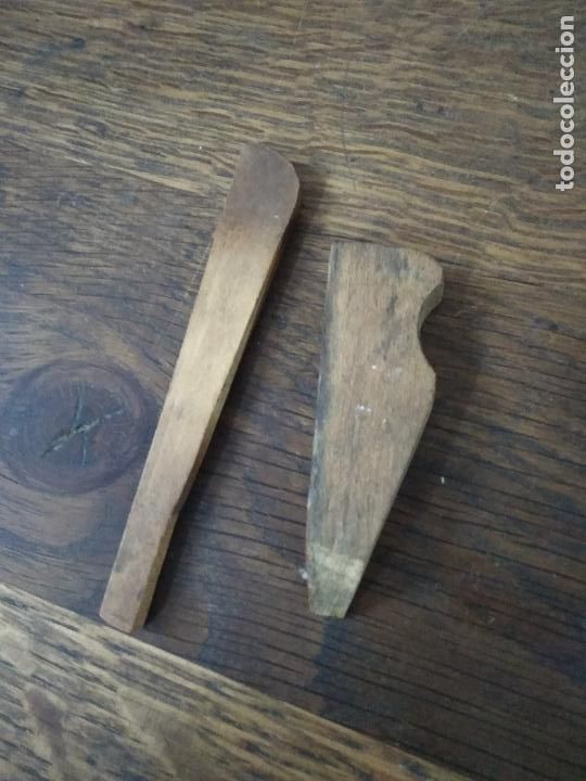 Antig&uuml;edades: 2 accesorios cepillo carpintero. CEP-4. Caja tornillos - Foto 3