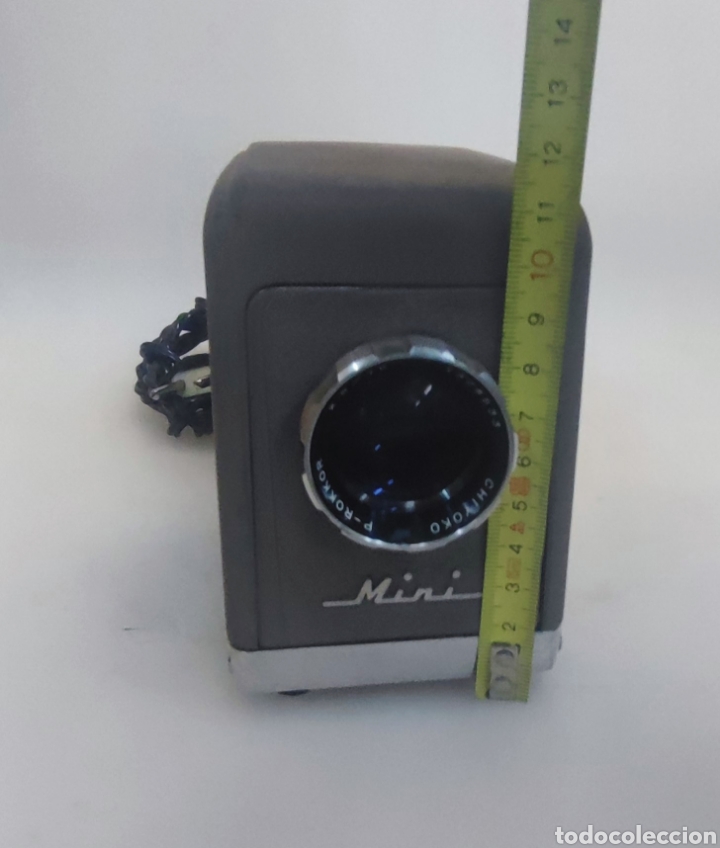 Antig&uuml;edades: Proyector diapositivas mini Minolta - Foto 13