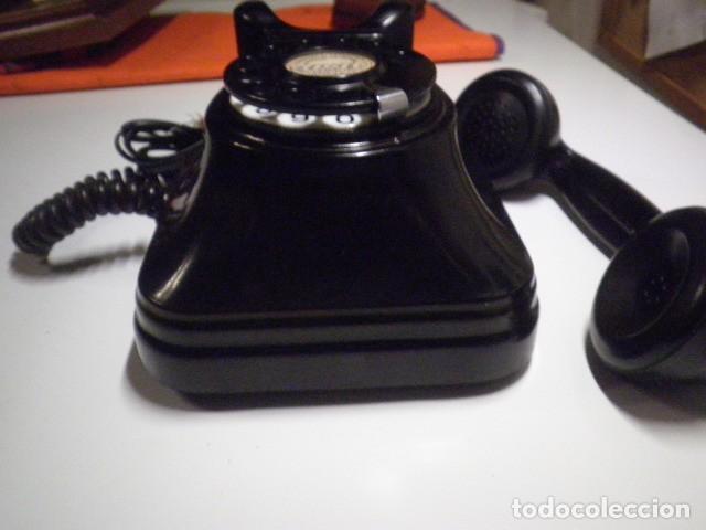 Tel&eacute;fonos: Telefono de pared de baquelita negra - Foto 3