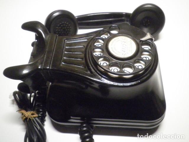 Tel&eacute;fonos: Telefono de pared de baquelita negra - Foto 6